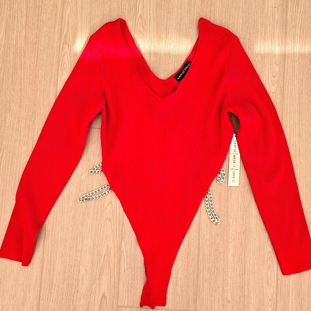 Red V-Cut Top